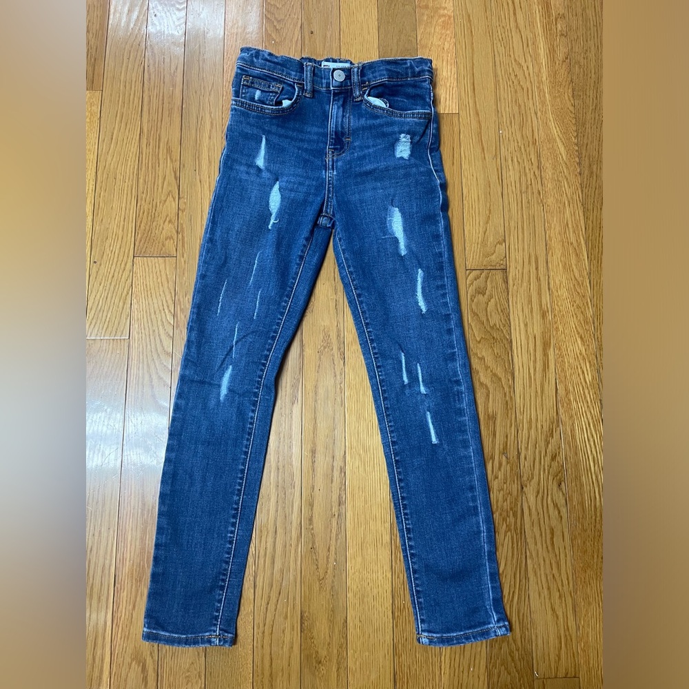 Levi’s girls 720 high rise super skinny‎ distressed jeans (medium 7/8)